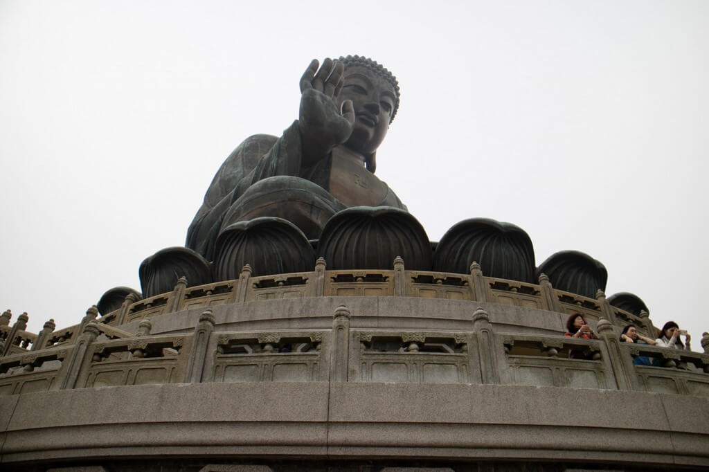 Tian Tan Buddha Hong Kong | Walking Through Wonderland